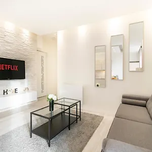 Portes De Monaco, 2 Pièces Rénové Appartement